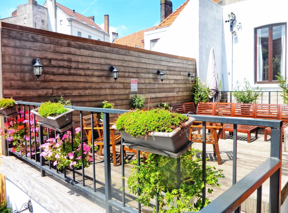 Hostel Lybeer Private Rooms Just For Two! 브뤼헤 외부 사진