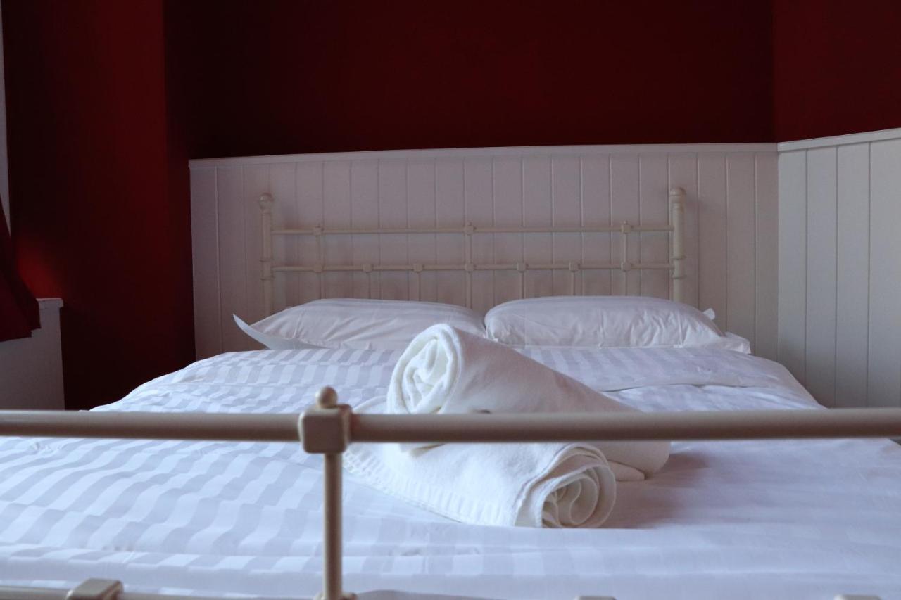 Hostel Lybeer Private Rooms Just For Two! 브뤼헤 객실 사진